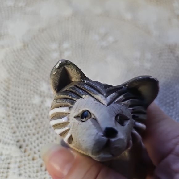 Artesania Rinconada Vintage Retired Wolf/Dog Figurine, Few Chips - Picture 8 of 11